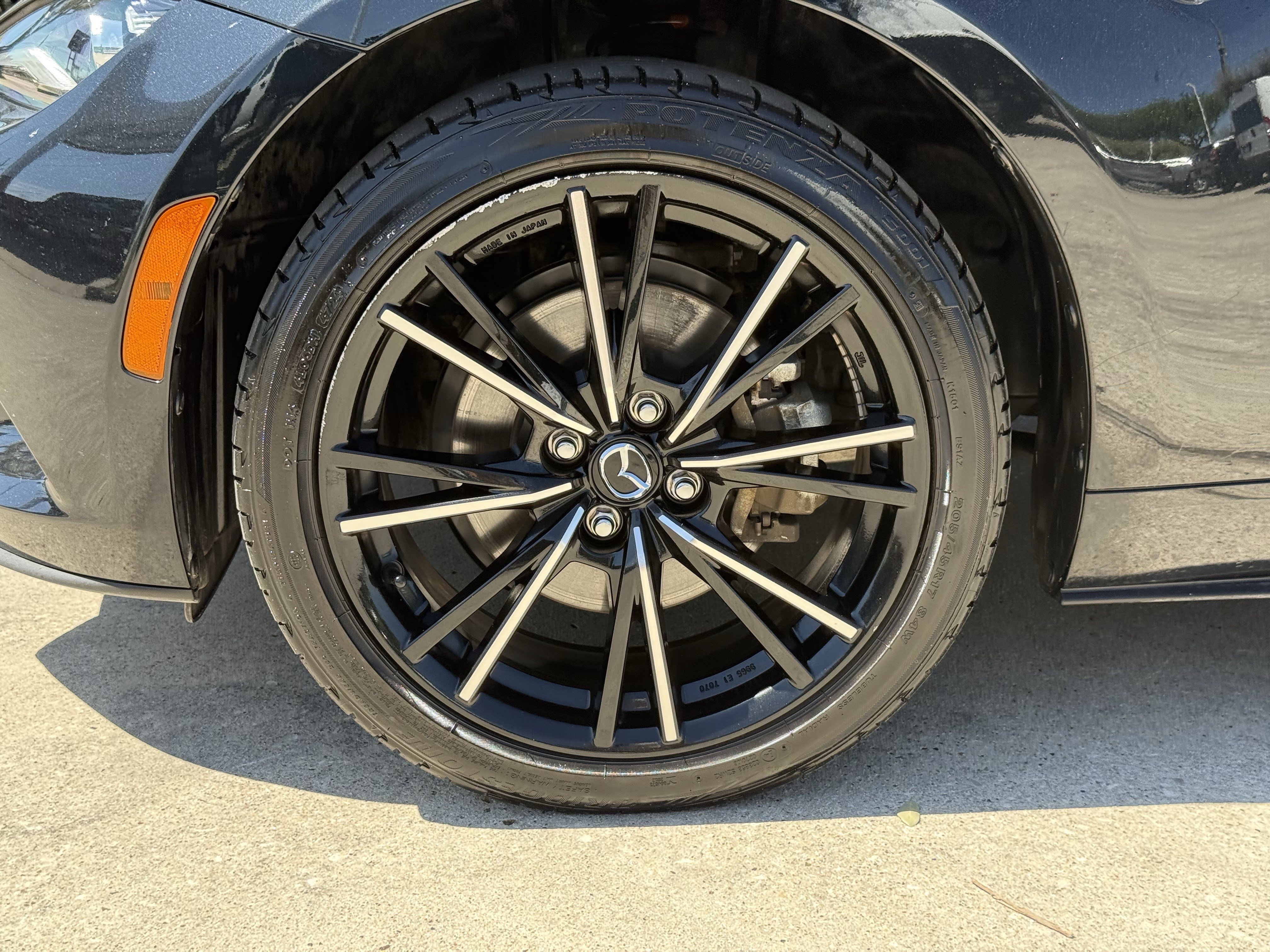 Used 2025 MAZDA MX-5 Miata RF Grand Touring image 12