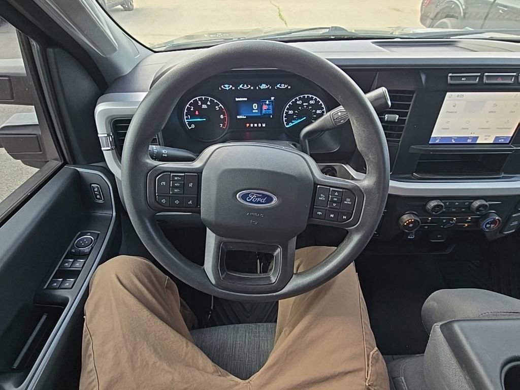 Used 2023 Ford F250 XL w/ STX Appearance Package AWD/4WD image 18