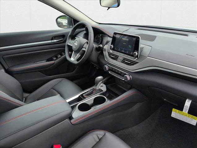 New 2025 Nissan Altima 2.5 SR image 22