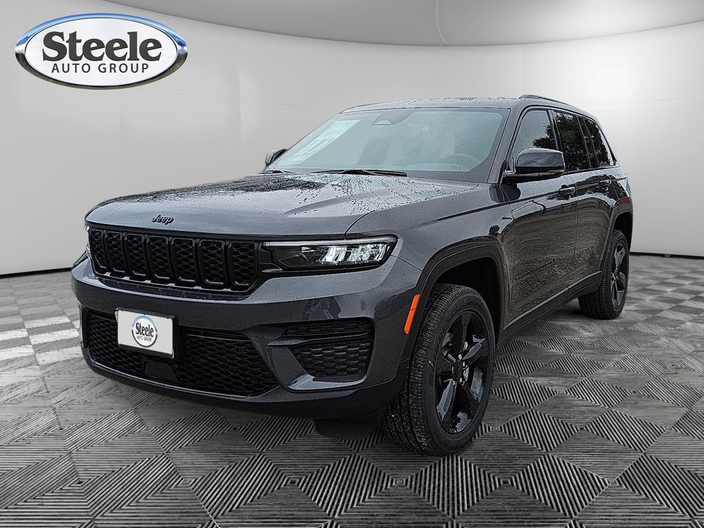 New 2025 Jeep Grand Cherokee Altitude