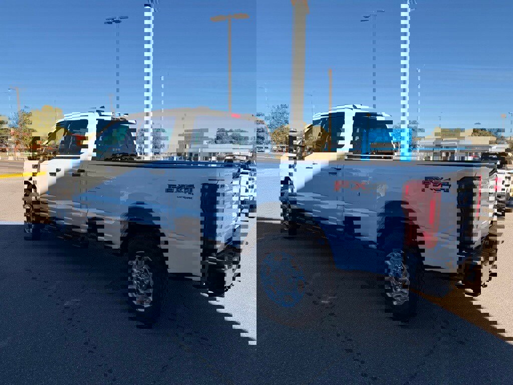 New 2026 Ford F250 XLT w/ FX4 Off-Road Package image 10