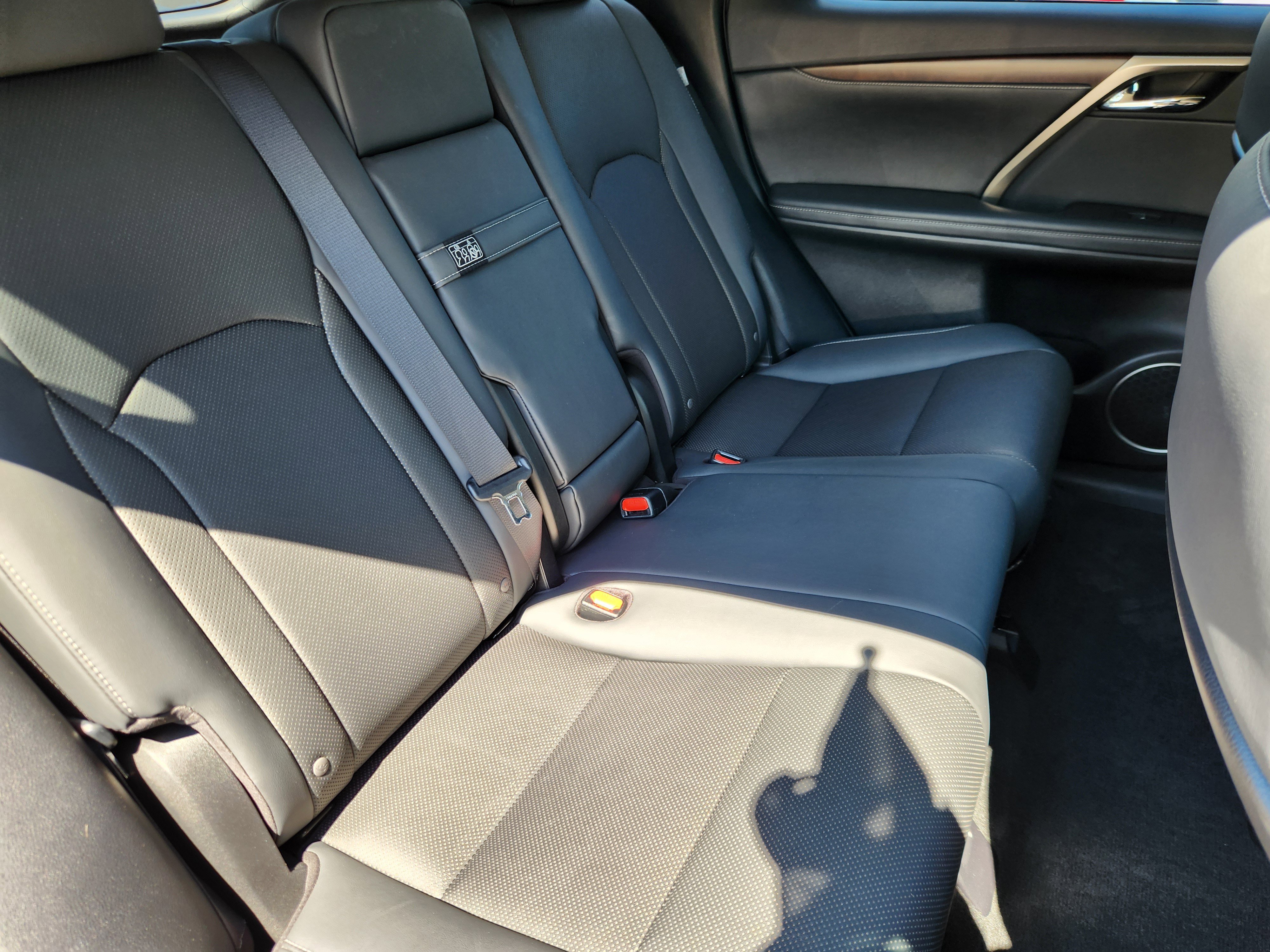 Used 2022 Lexus RX 350 AWD w/ Premium Package image 17