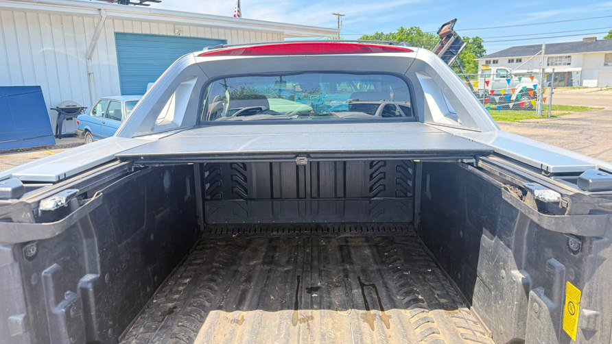 Used 2011 Chevrolet Avalanche LS w/ Regional Value Package RWD image 17