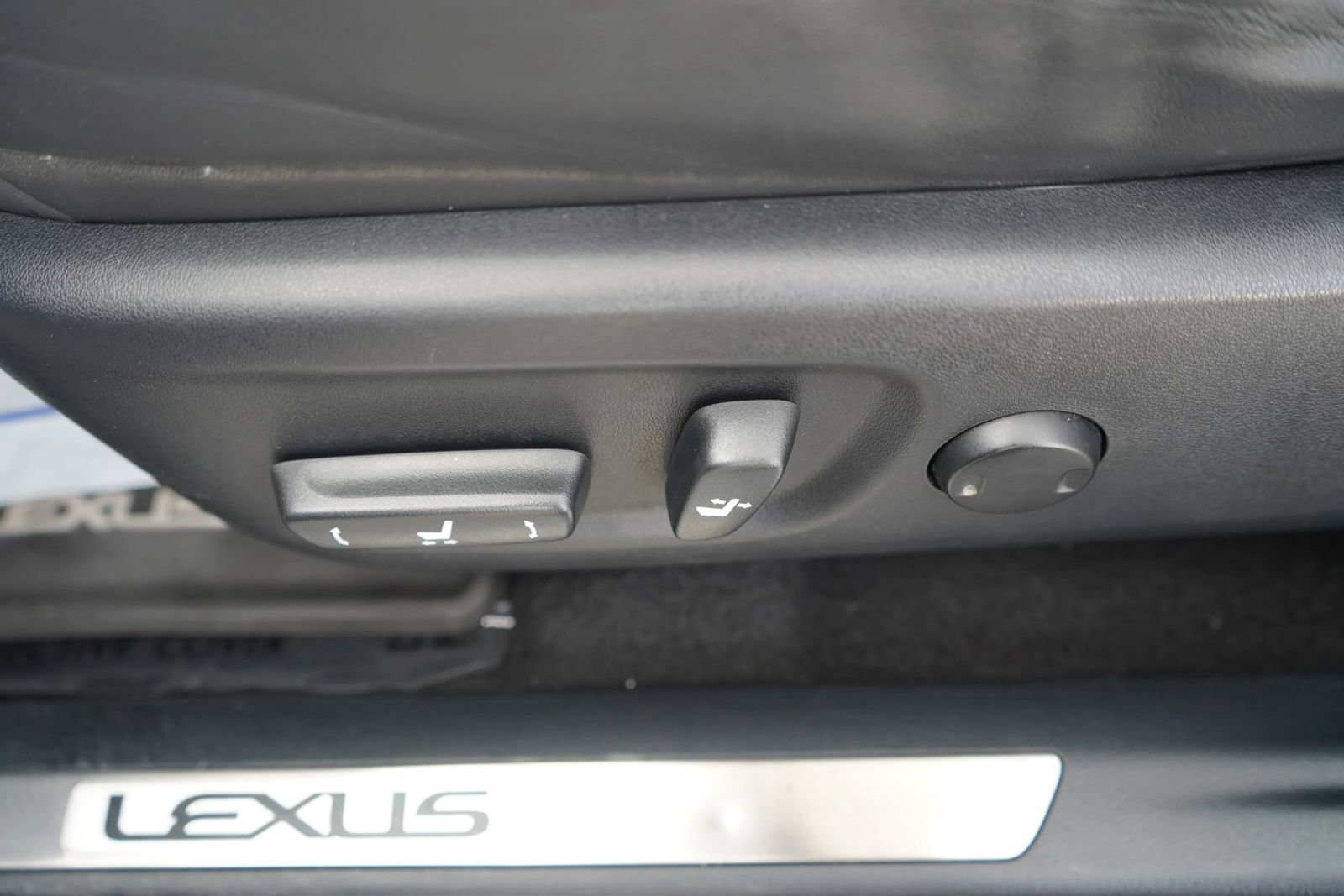 Used 2015 Lexus NX 200t F Sport FWD image 16