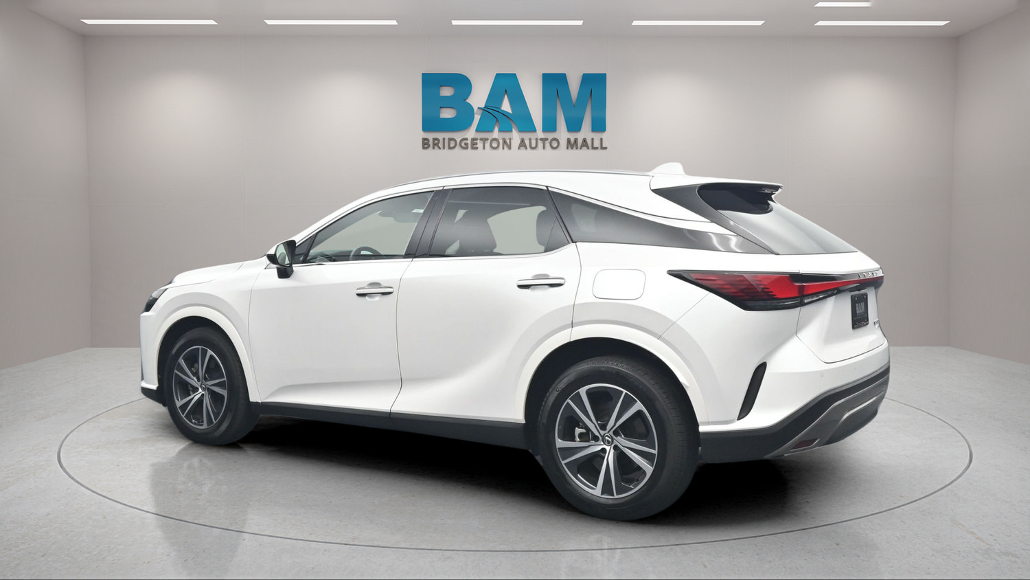 Used 2024 Lexus RX 350 Premium w/ Accessory Package AWD/4WD image 4