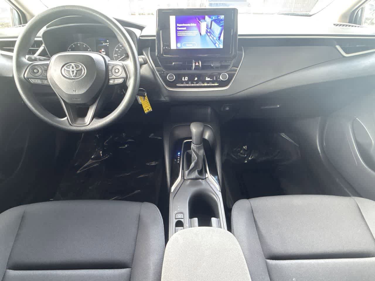 Used 2025 Toyota Corolla LE FWD image 24