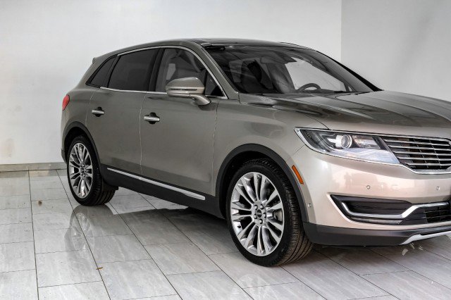 Used 2016 Lincoln MKX Reserve w/ Technology Package FWD image 63
