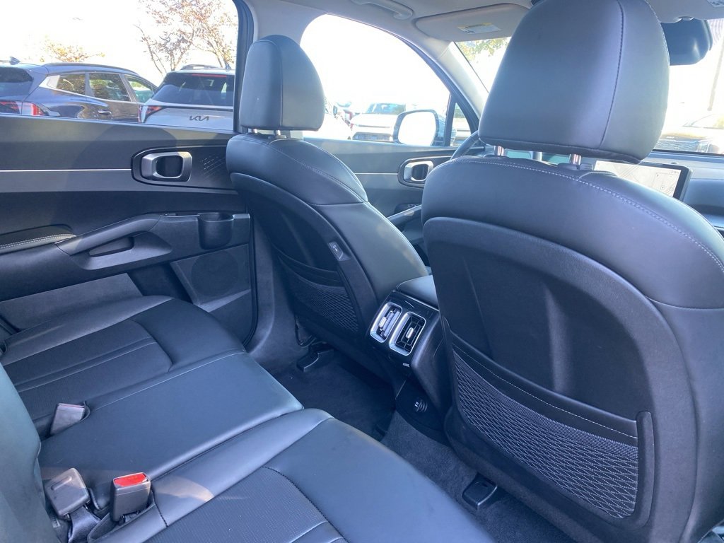 New 2025 Kia Sorento S w/ Panoramic Sunroof Package image 25