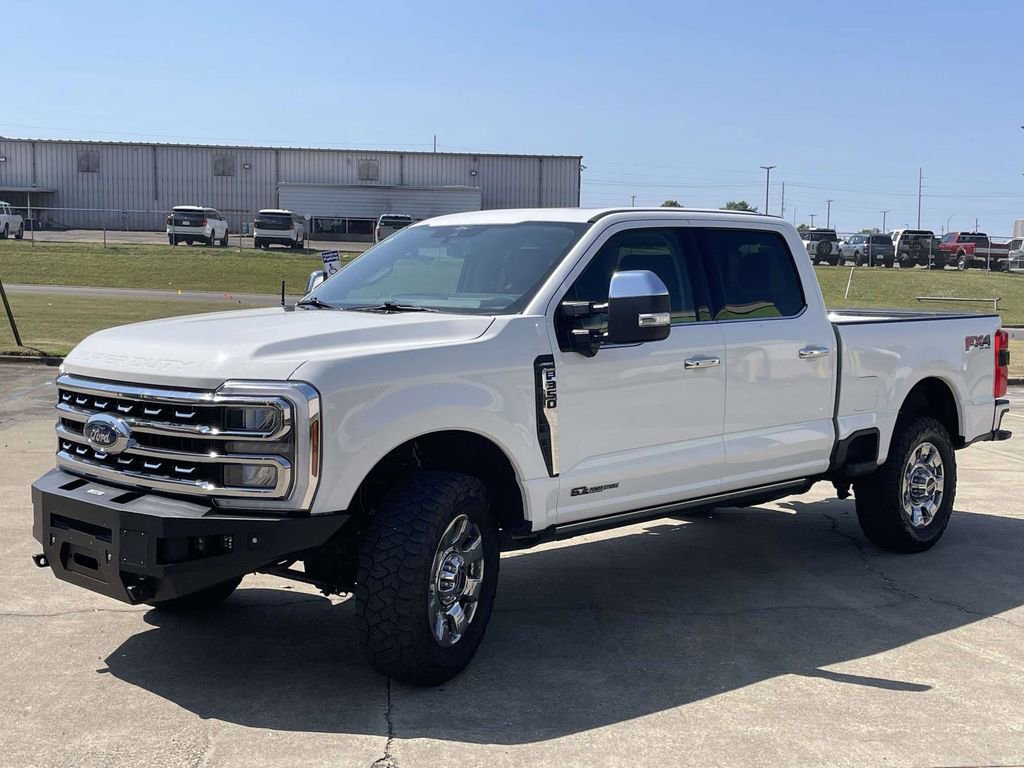 Used 2025 Ford F350 Lariat w/ Lariat Ultimate Package AWD/4WD image 7
