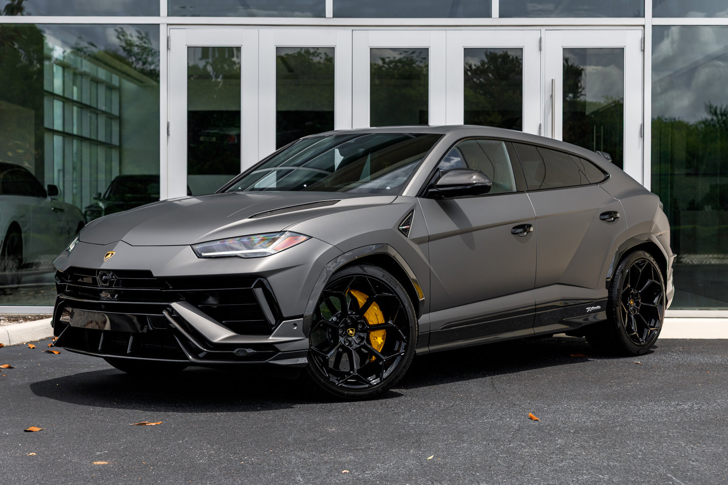Used 2024 Lamborghini Urus Performante