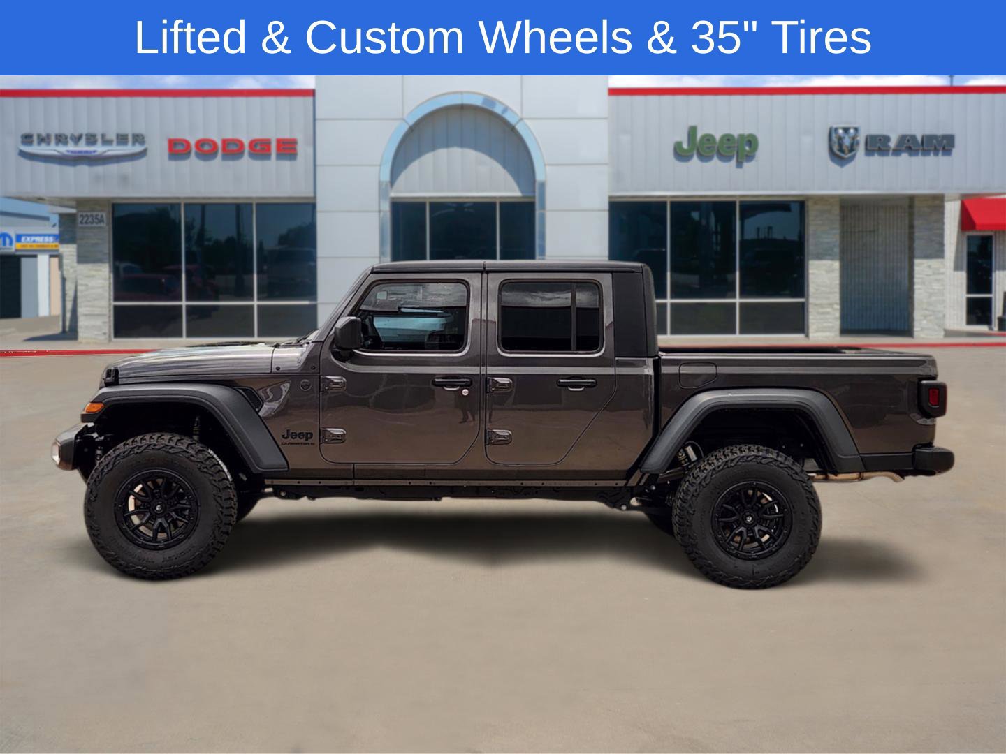 New 2026 Jeep Gladiator Sport AWD/4WD image 3
