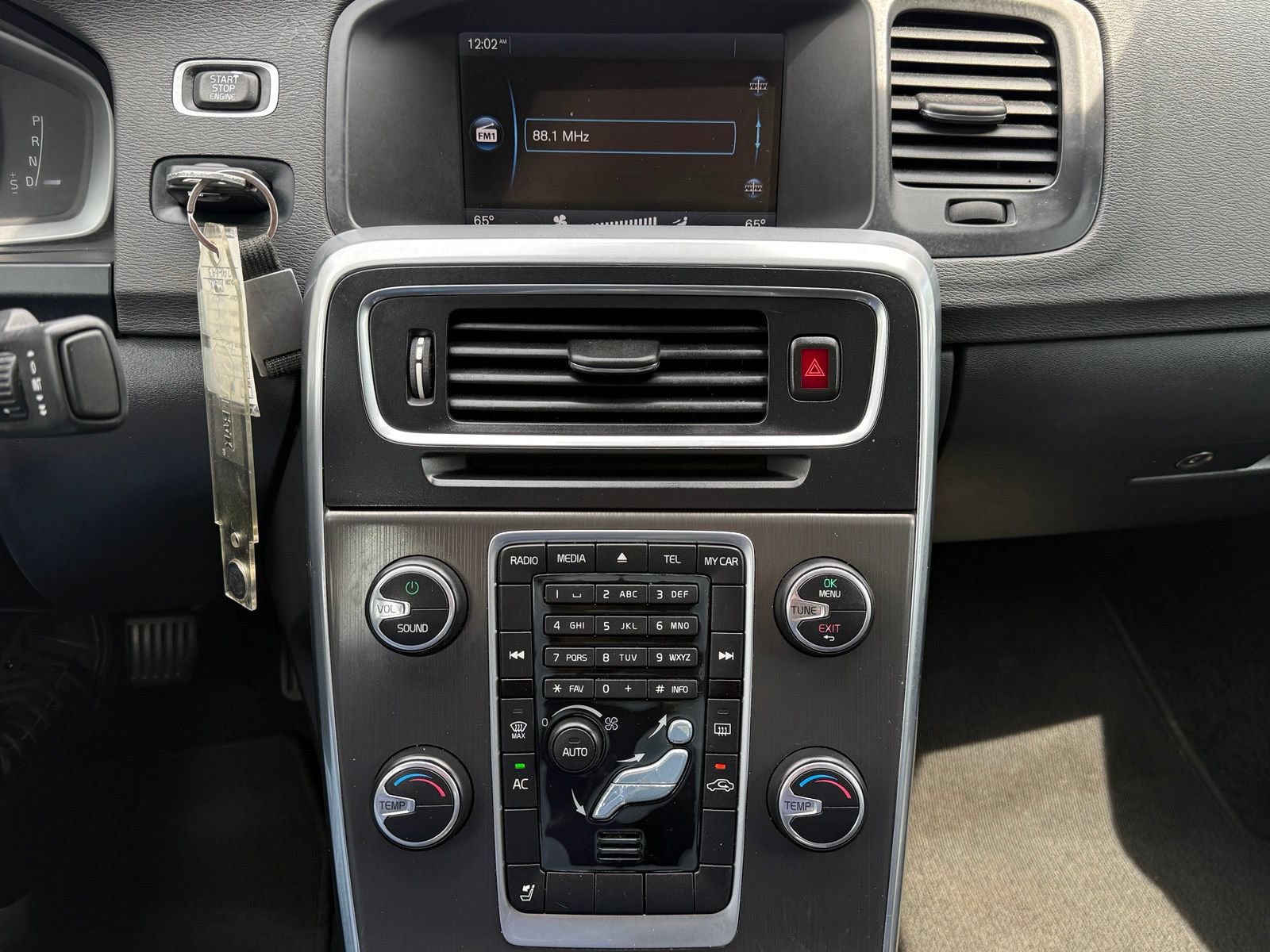 Used 2014 Volvo S60 T5 FWD image 30