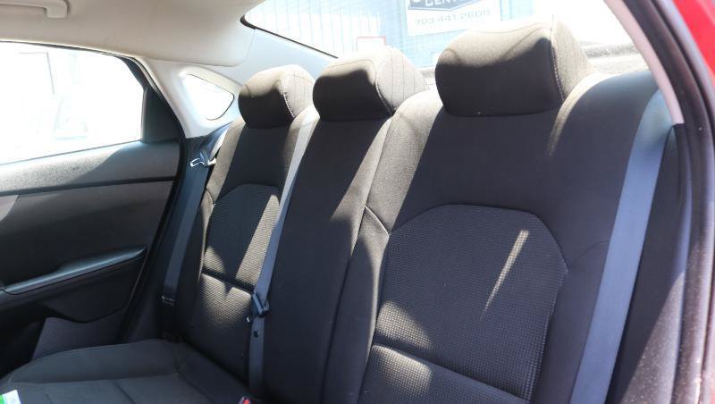 Used 2020 Kia Forte LXS FWD image 17