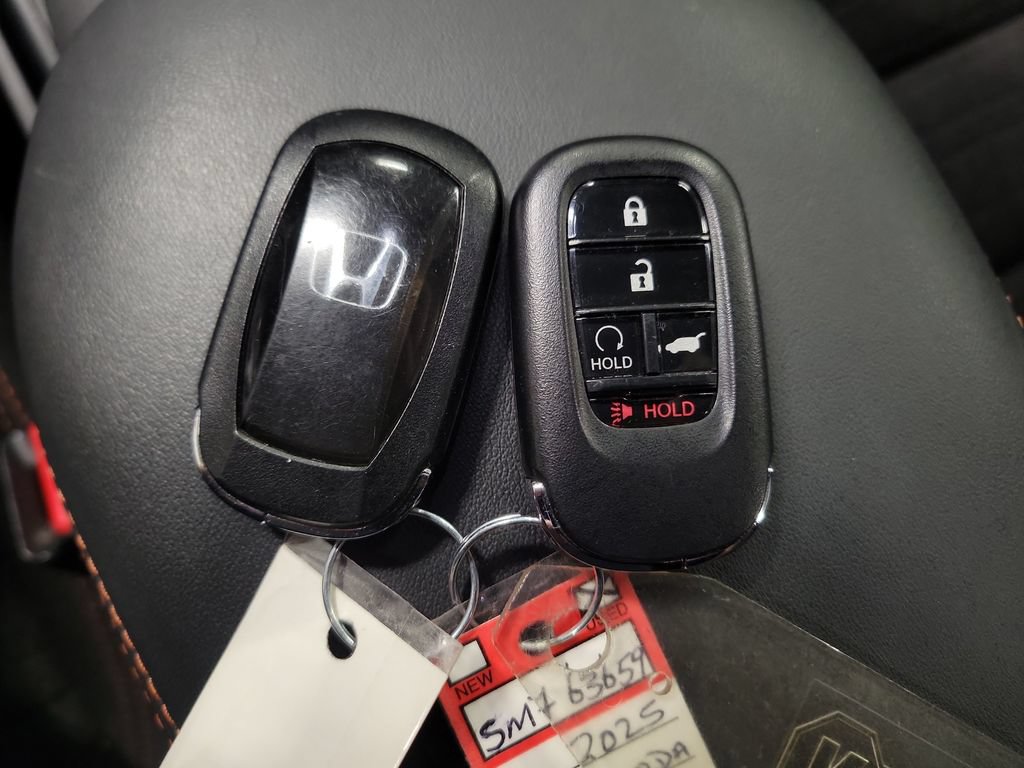 Used 2025 Honda HR-V Sport image 20