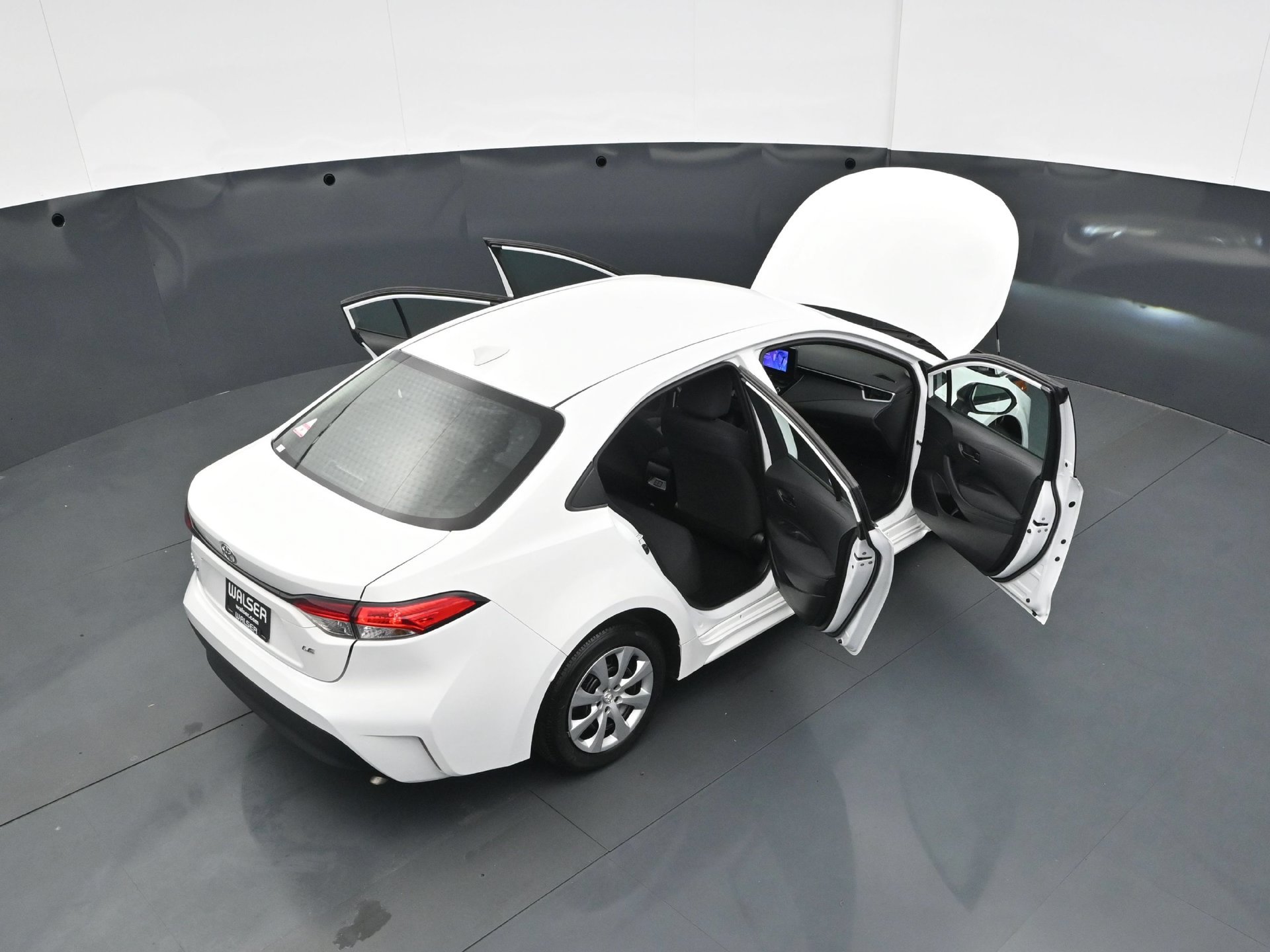 Used 2024 Toyota Corolla LE FWD image 40