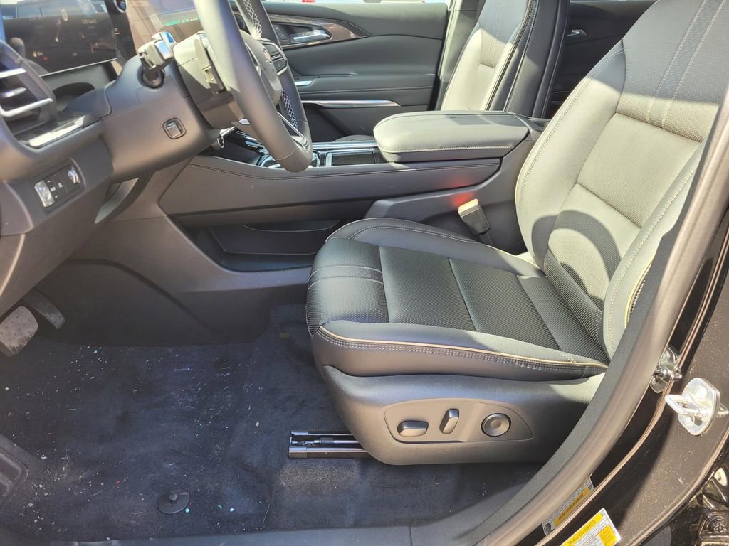 New 2026 Chevrolet Traverse High Country image 11