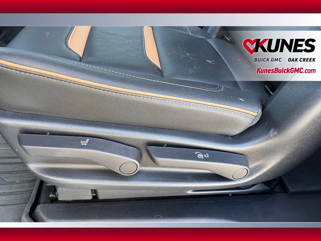 Used 2023 GMC Yukon XL AT4 w/ AT4 Premium Plus Package image 12