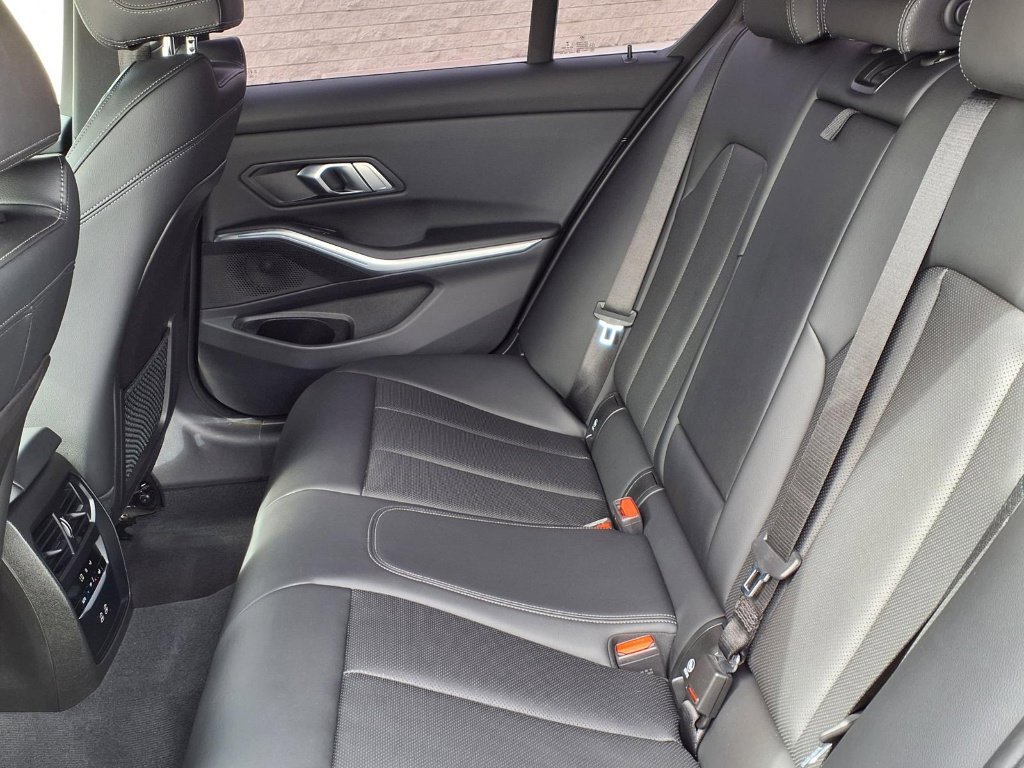 Used 2023 BMW 330e w/ M Sport Package image 22