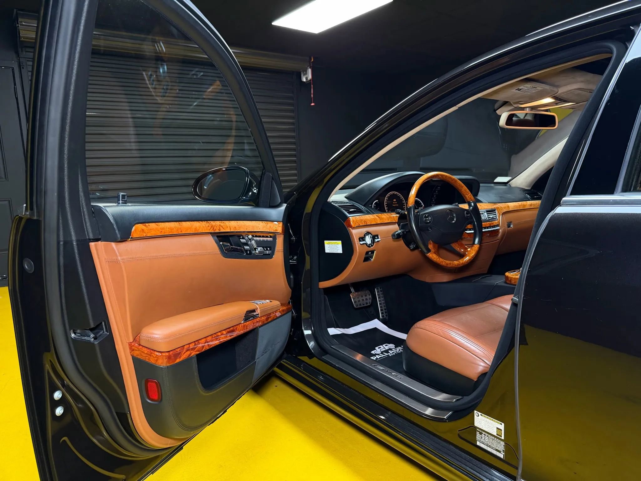 Used 2007 Mercedes-Benz S 65 AMG image 32