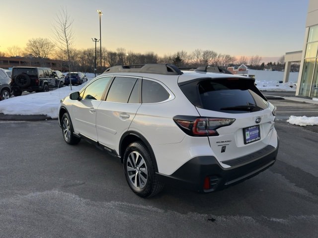 Used 2020 Subaru Outback Premium image 8
