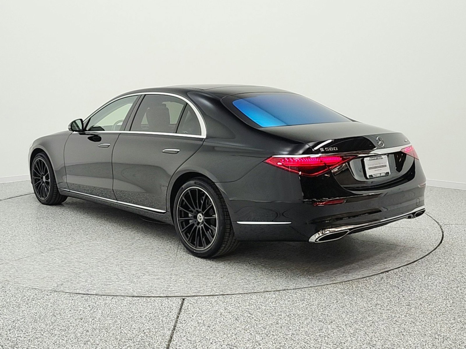 Certified 2024 Mercedes-Benz S 580 4MATIC Sedan image 7