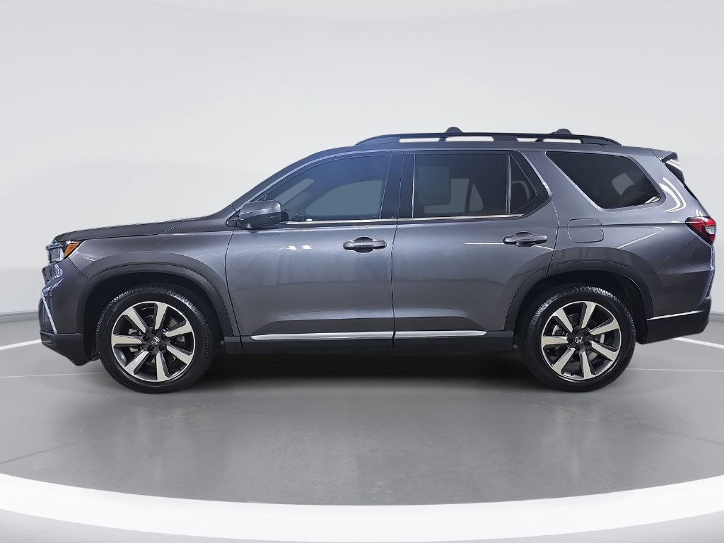 Used 2023 Honda Pilot Elite image 7