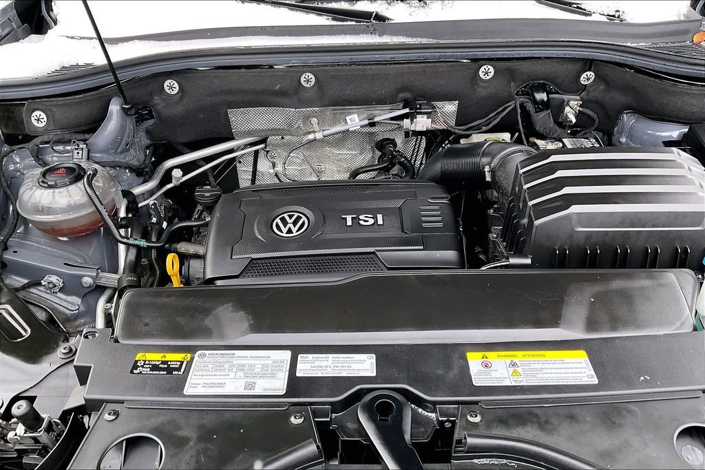 Used 2023 Volkswagen Atlas Cross Sport SEL R-Line image 10