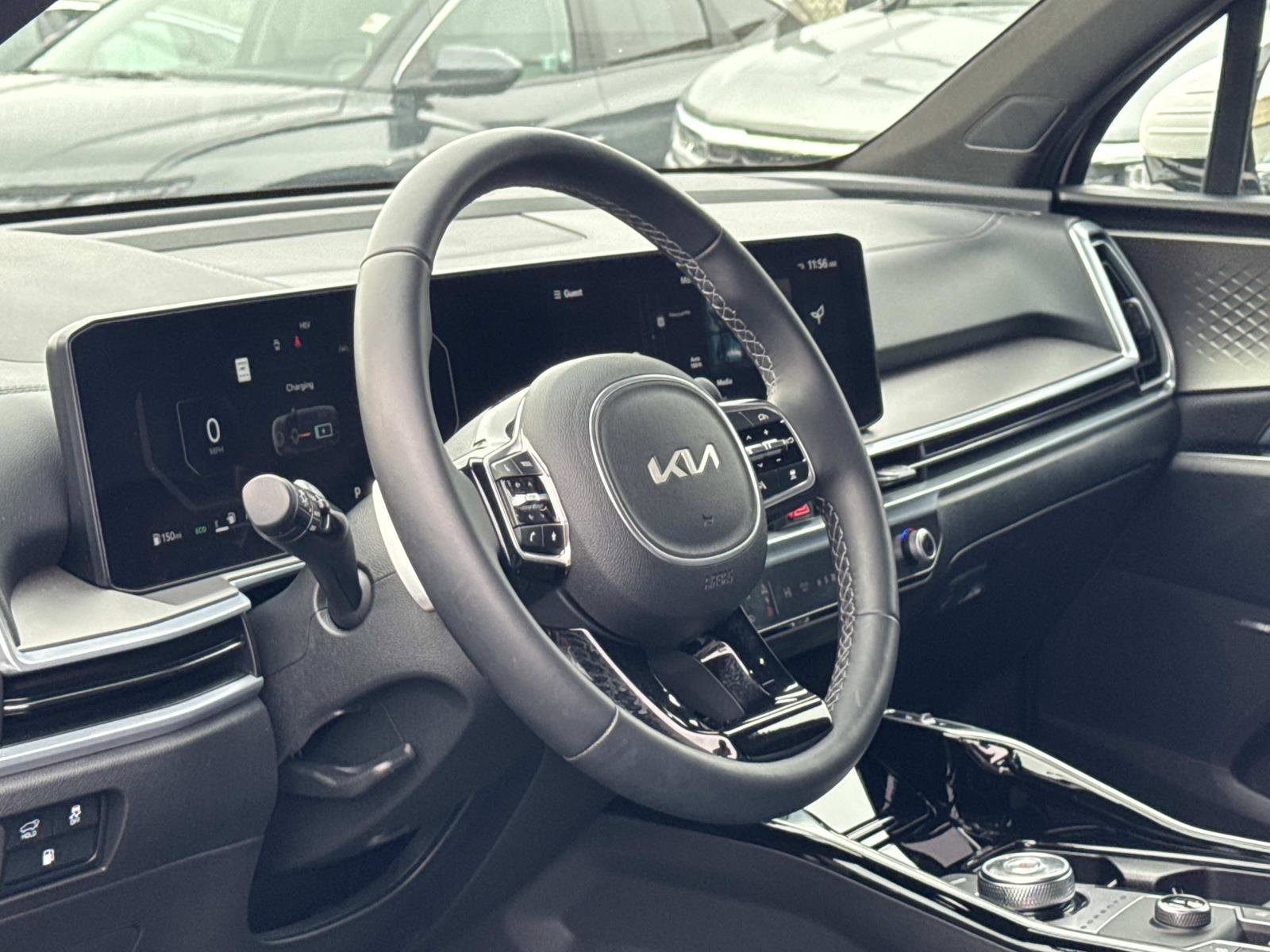 Used 2025 Kia Sorento SX Prestige image 10