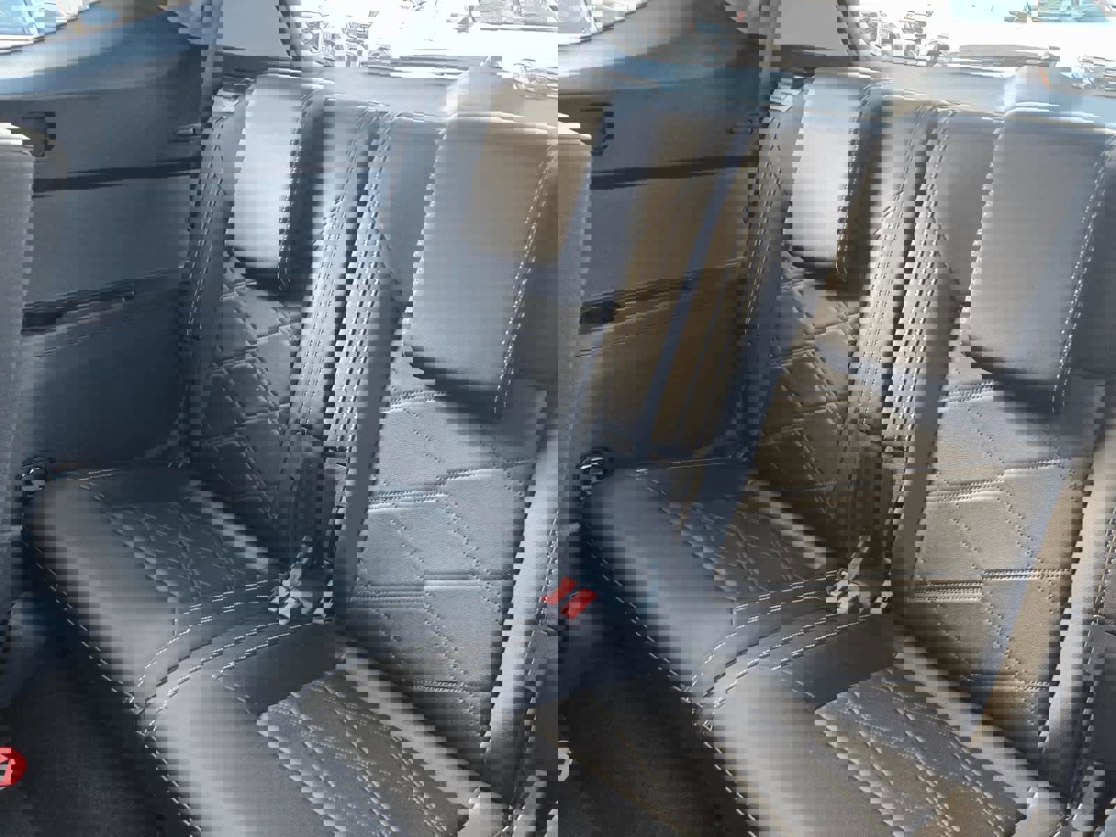 Certified 2025 Volkswagen Atlas SE image 19