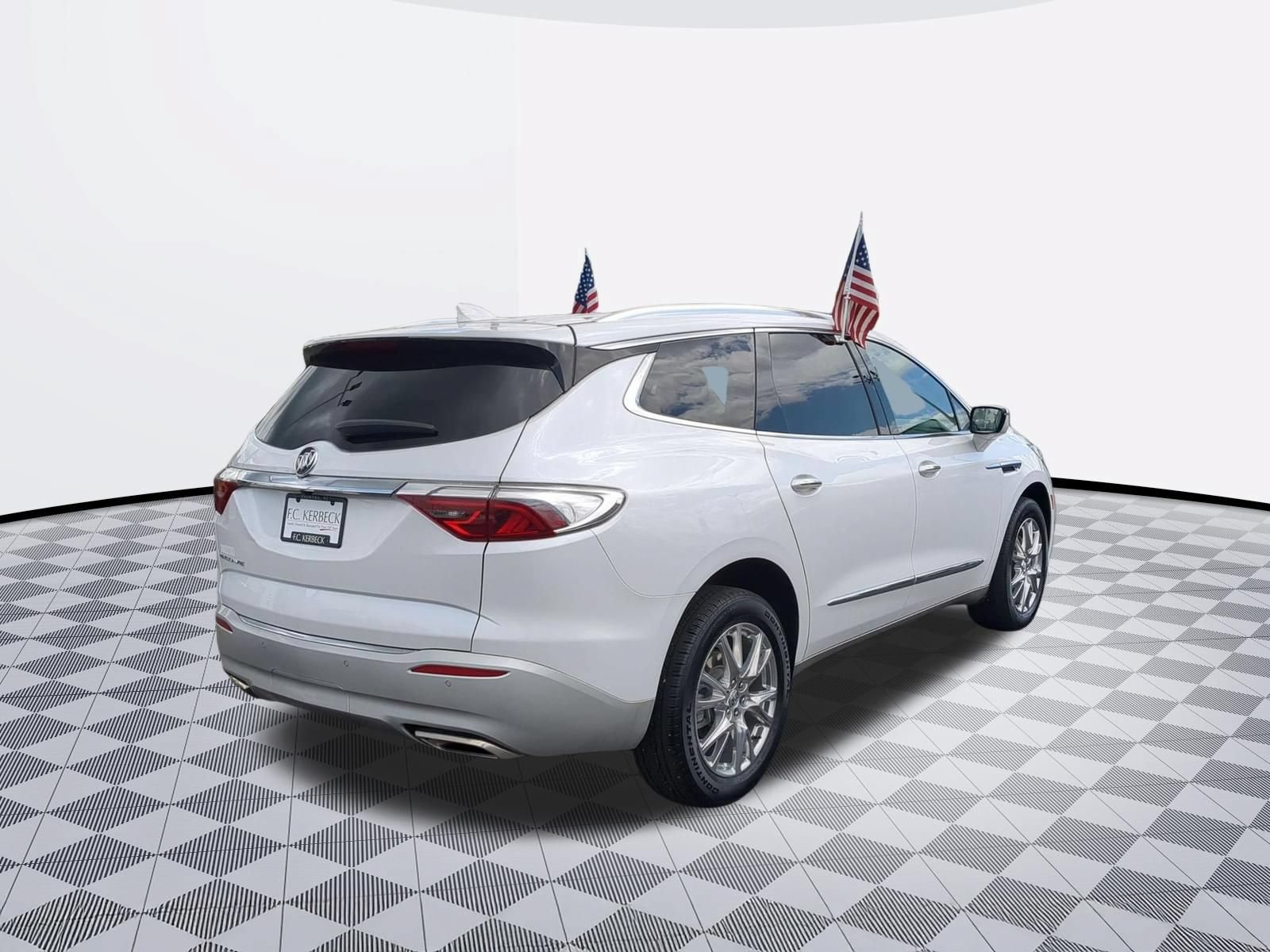 Used 2023 Buick Enclave Essence w/ Experience Buick Package FWD image 7