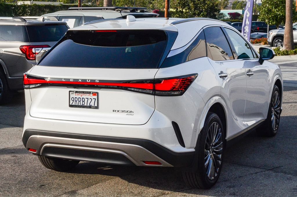 Used 2025 Lexus RX 350 w/ Convenience Package image 6