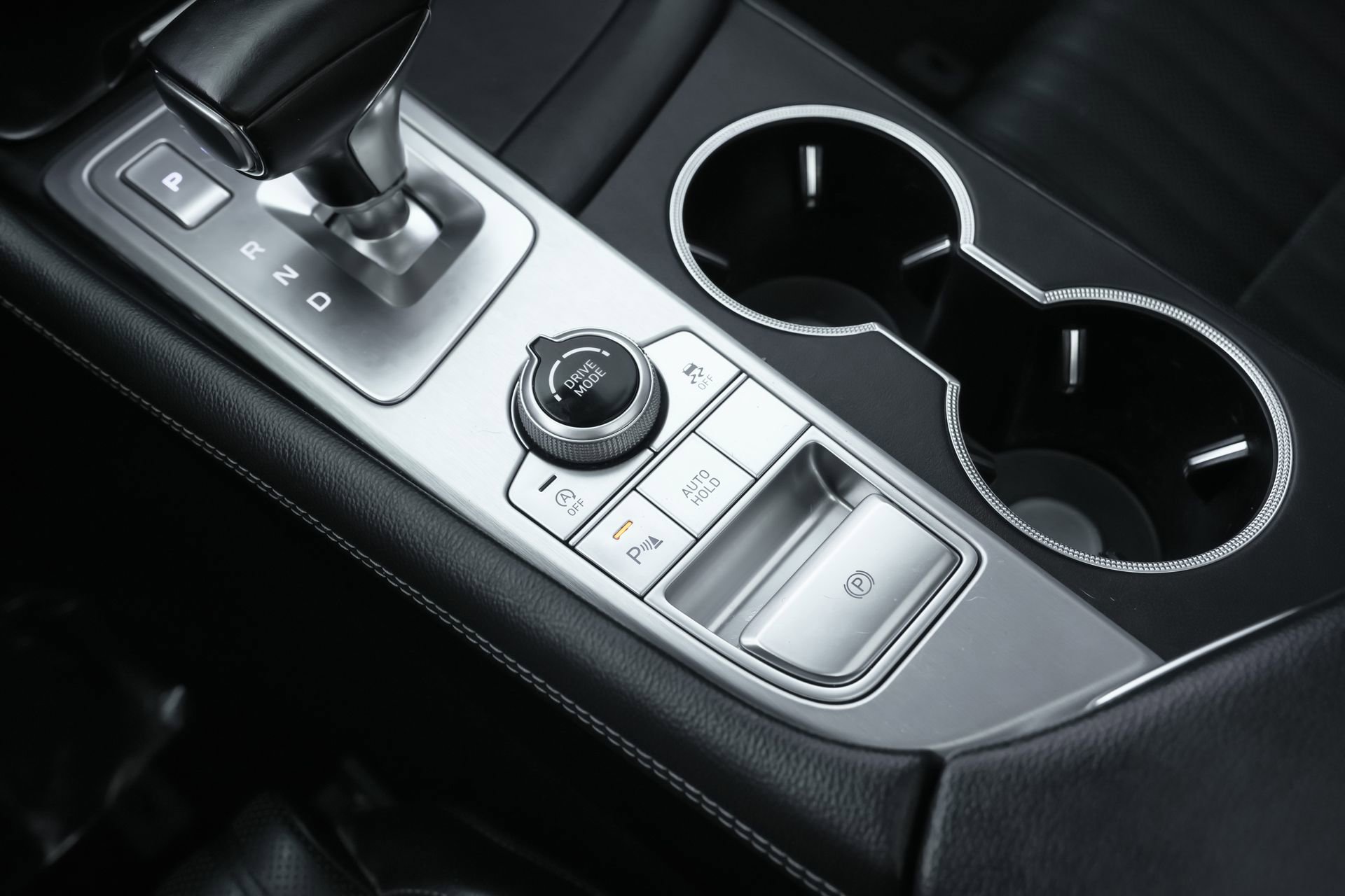 Used 2021 Genesis G70 2.0T w/ Elite Package image 17