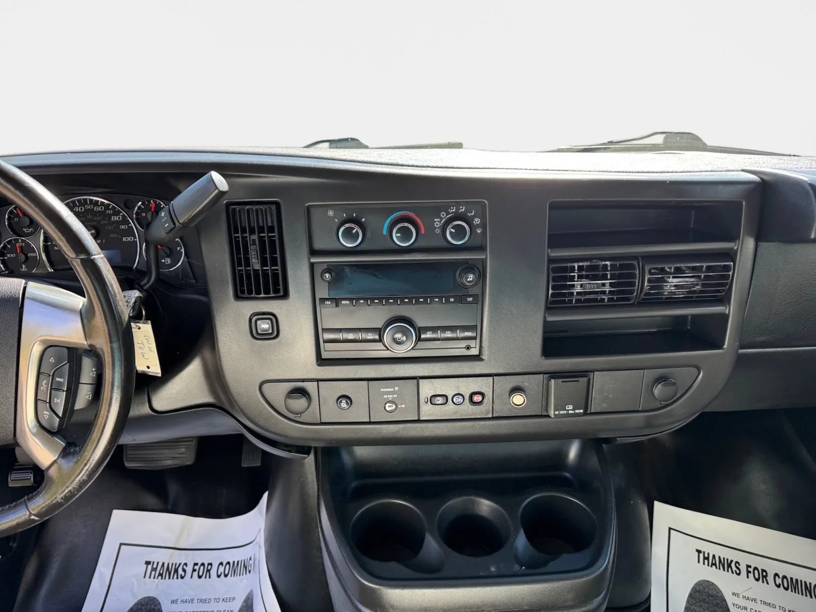 Used 2018 Chevrolet Express 3500 w/ Power Convenience Package RWD image 11