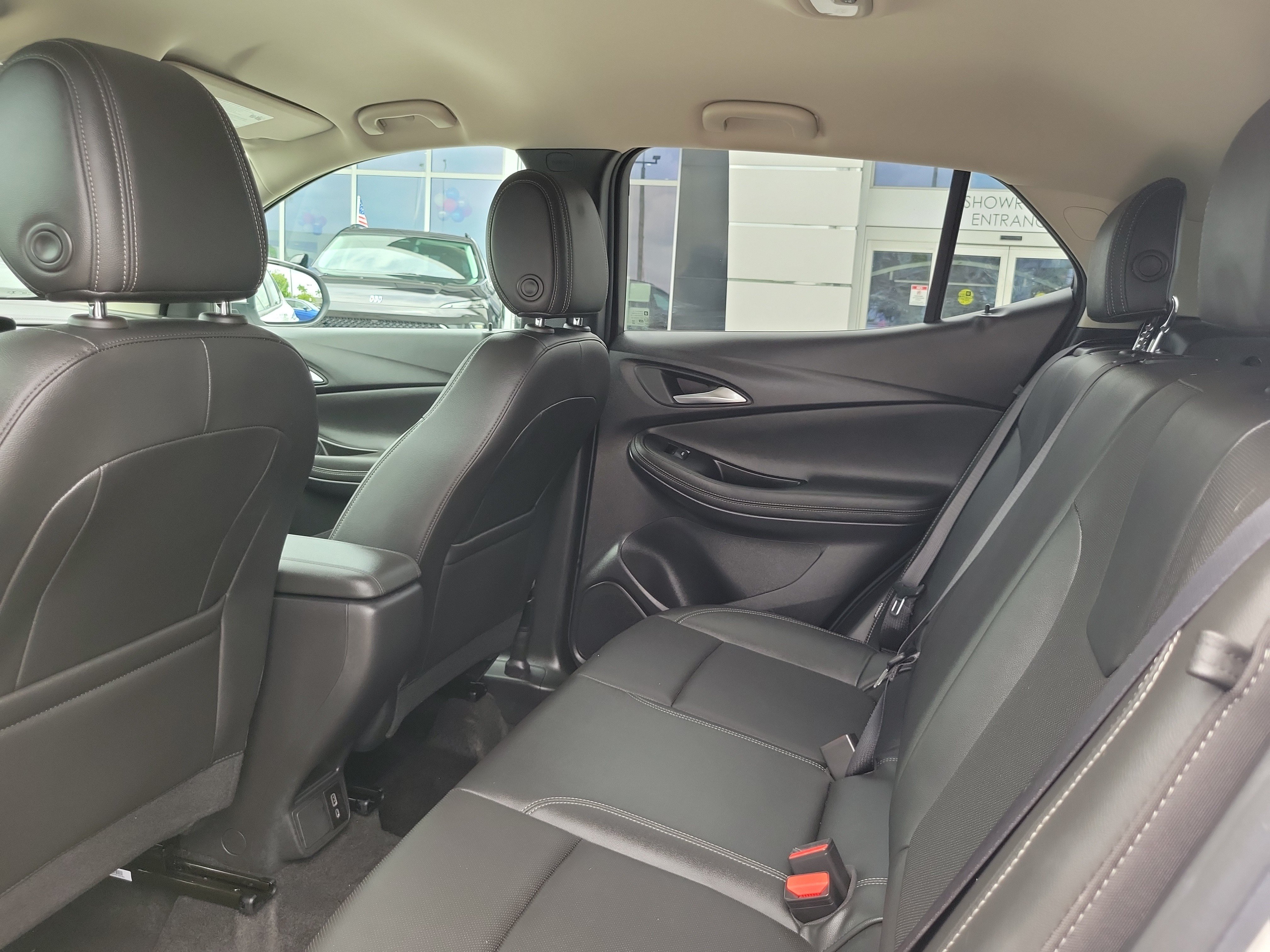 Used 2024 Buick Encore GX Sport Touring AWD/4WD image 12