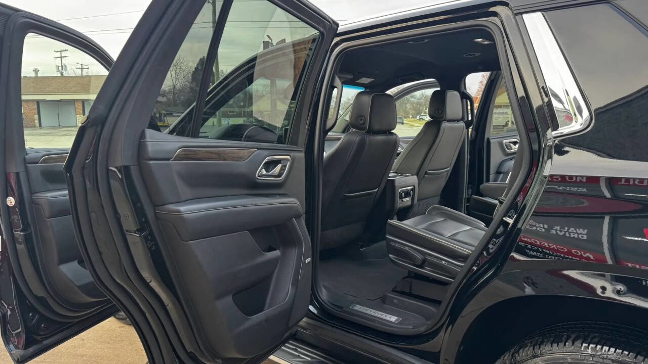 Used 2021 Chevrolet Tahoe Premier AWD/4WD image 16