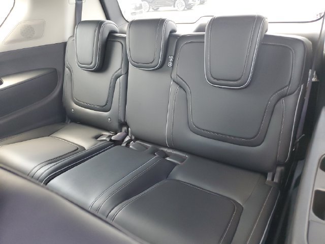 New 2027 INFINITI QX80 Luxe w/ Cargo Package AWD/4WD image 16