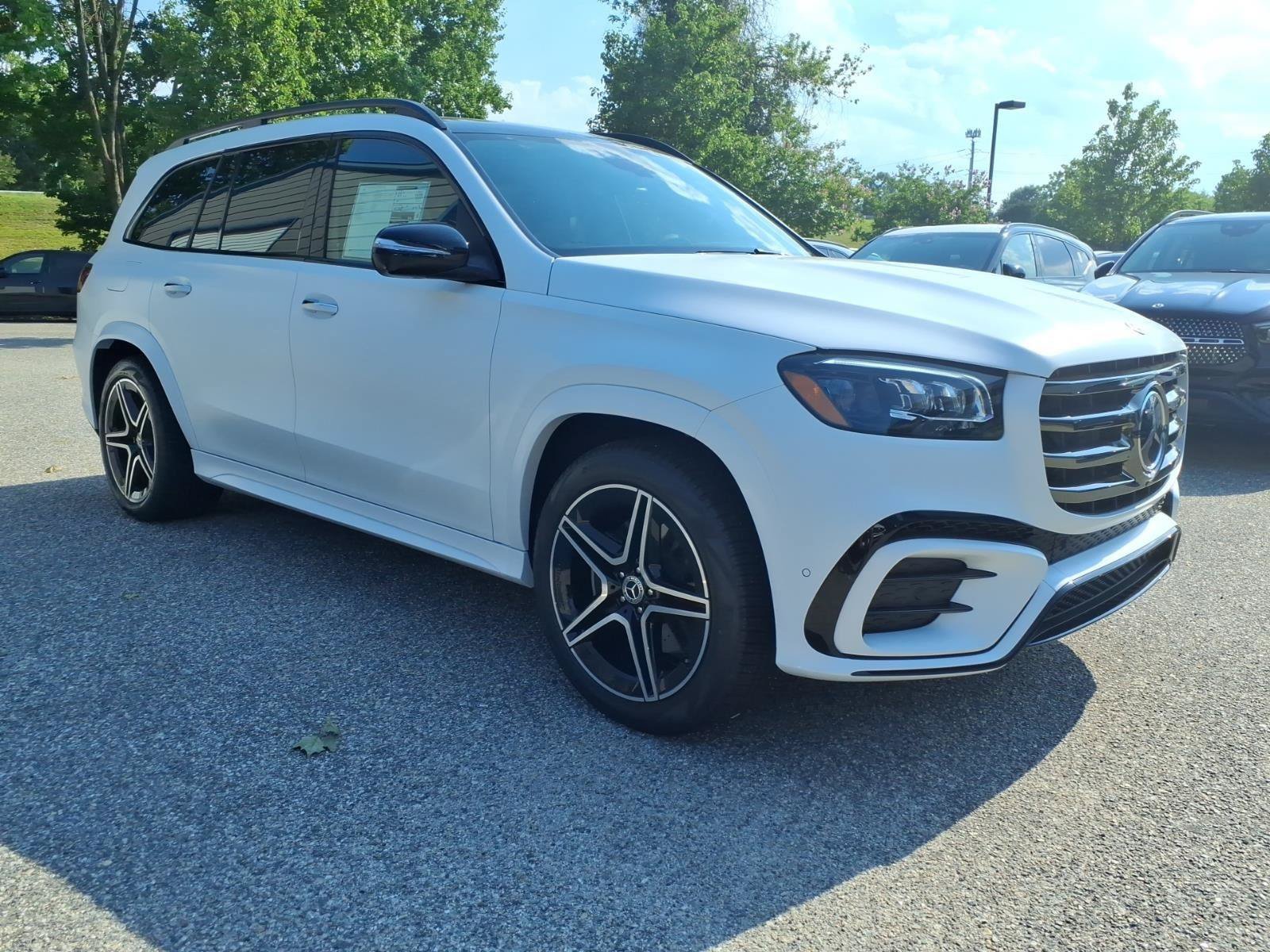 New 2026 Mercedes-Benz GLS 450 4MATIC image 4