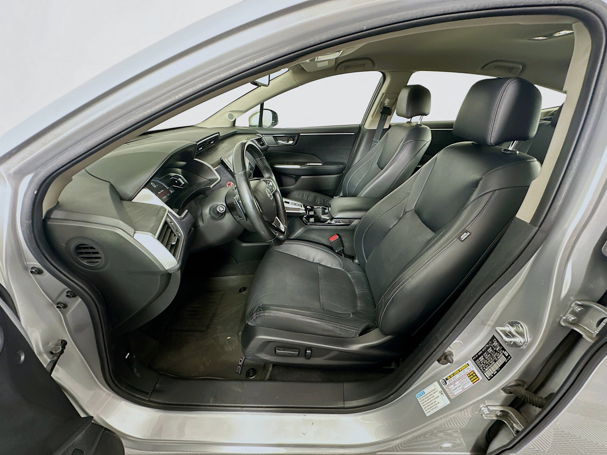 Used 2018 Honda Clarity Touring image 13