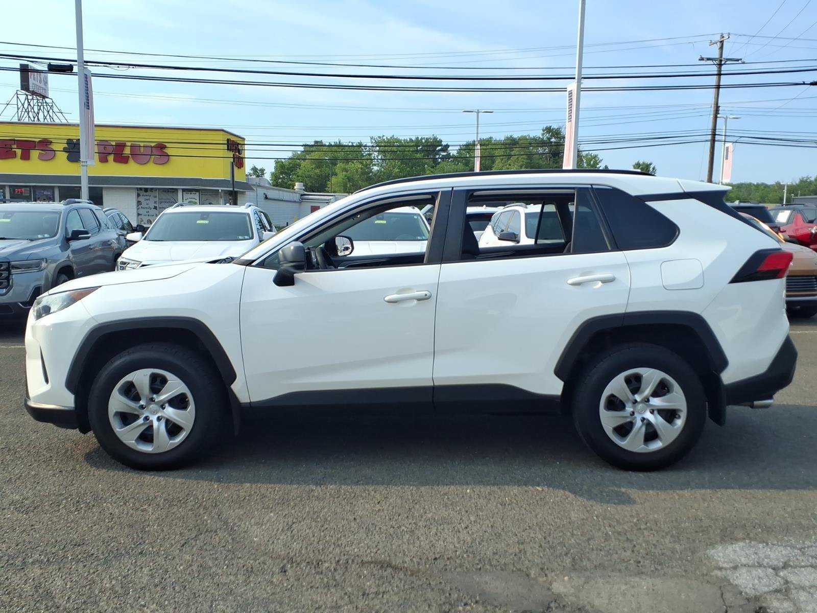 Used 2019 Toyota RAV4 LE w/ All Weather Liner Package AWD/4WD image 7