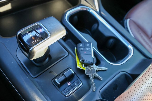 Used 2024 GMC Sierra 1500 Denali Ultimate image 25