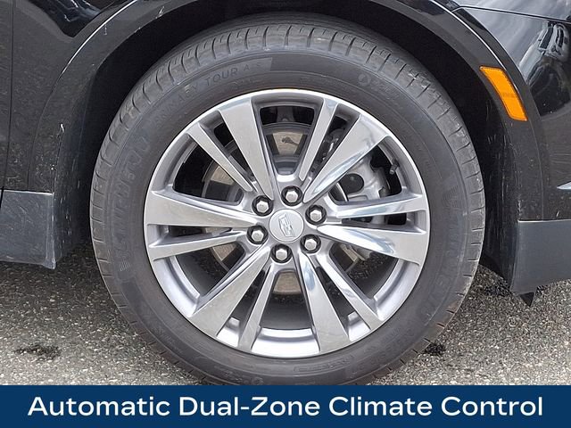 Used 2025 Cadillac XT5 Premium Luxury image 11