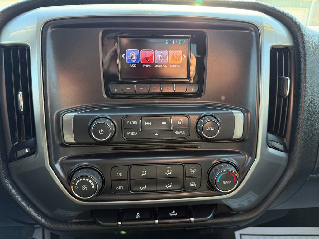 Used 2015 Chevrolet Silverado 1500 LT AWD/4WD image 29