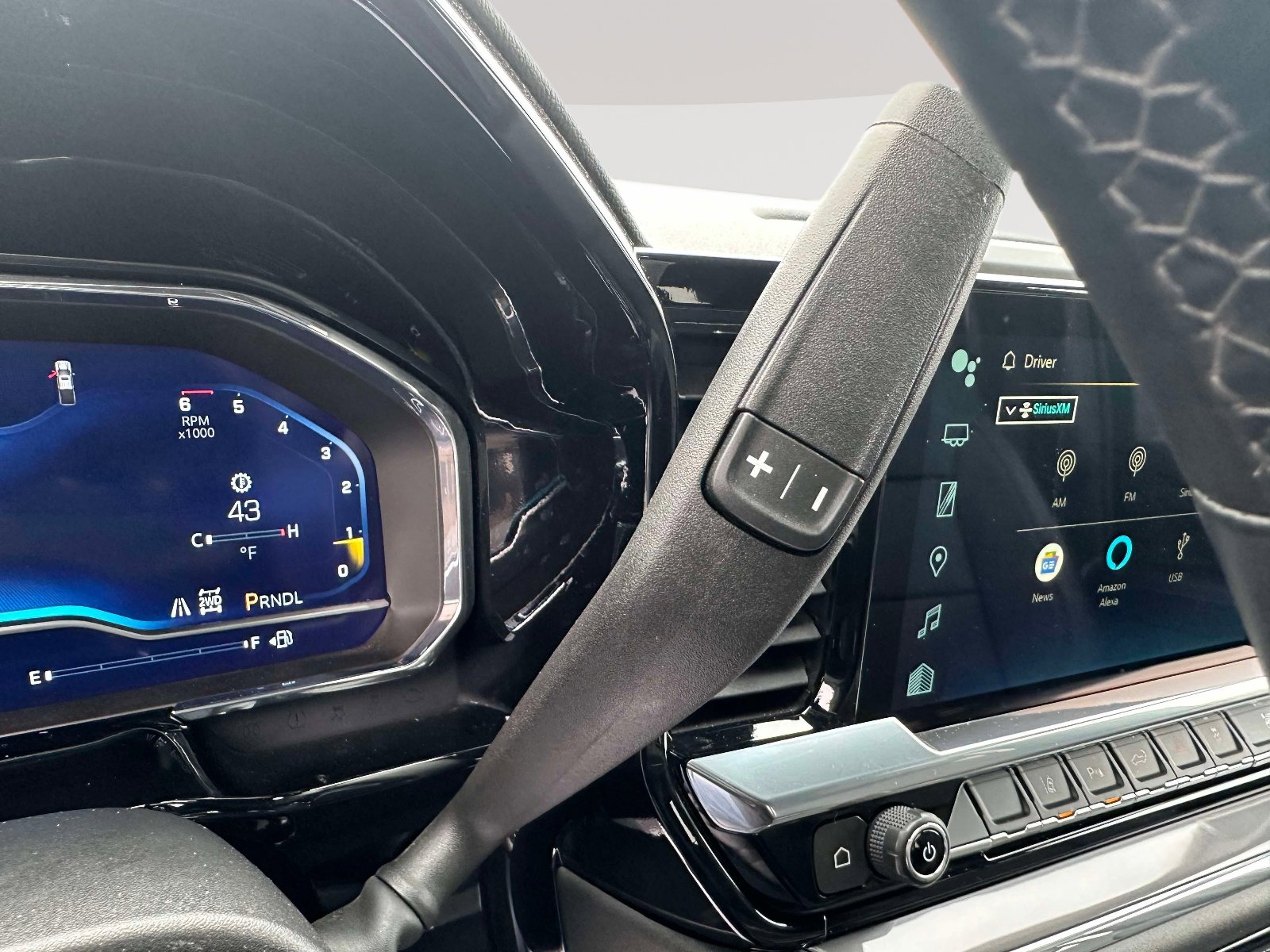 Used 2024 Chevrolet Silverado 3500 High Country w/ High Country Premium Package image 16