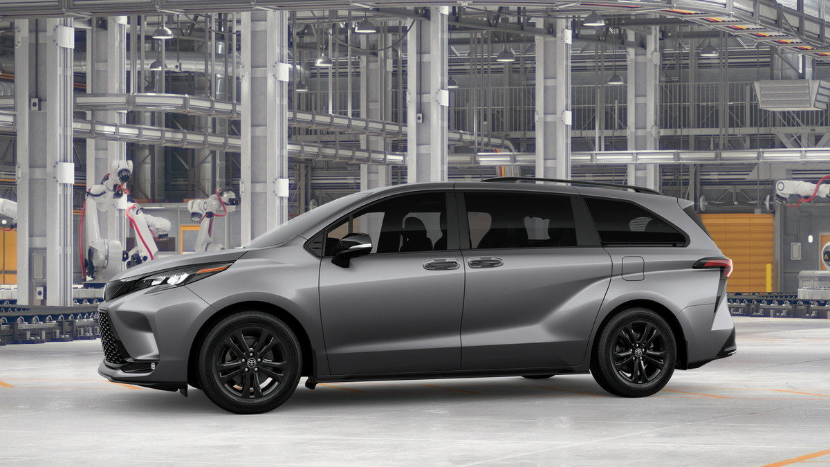 New 2026 Toyota Sienna XSE AWD/4WD image 5