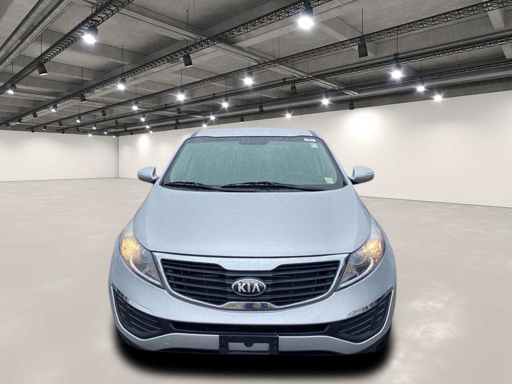 Used 2013 Kia Sportage LX image 2