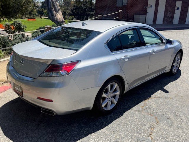 Used 2013 Acura TL w/ Technology Package FWD image 2