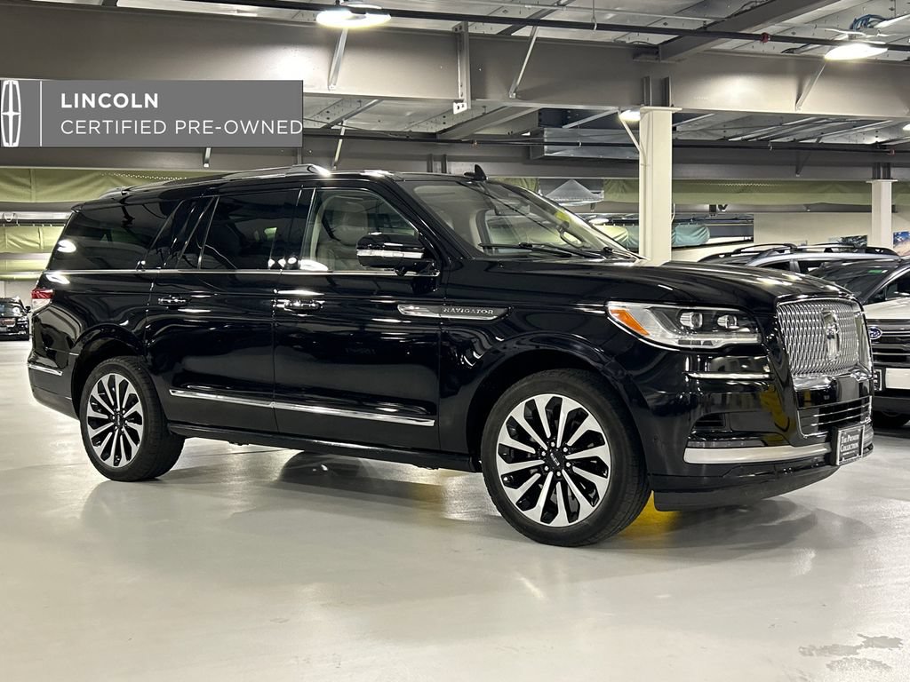 Certified 2023 Lincoln Navigator L Reserve AWD/4WD image 1