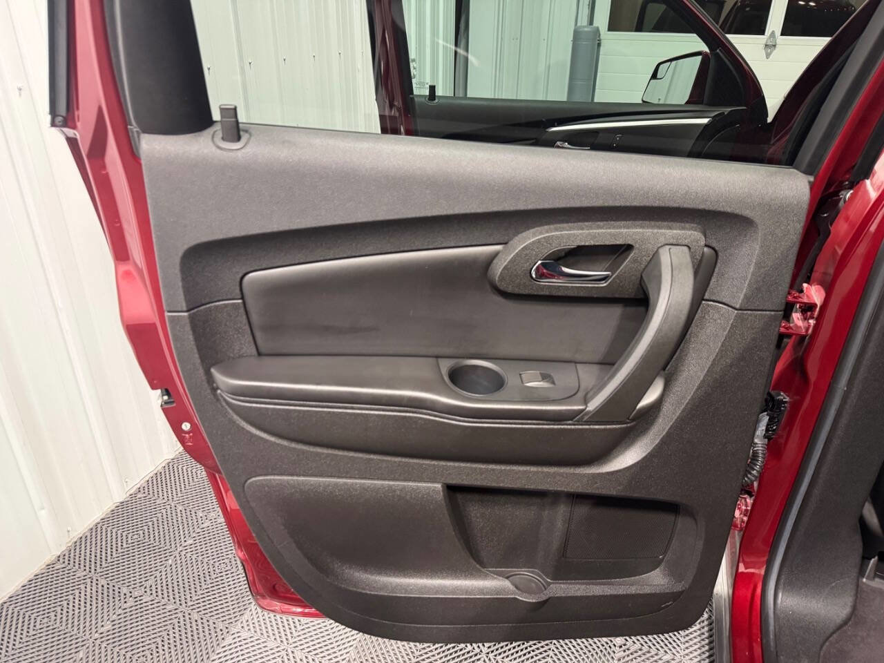 Used 2011 Chevrolet Traverse LT w/ Red Premiere Package image 13