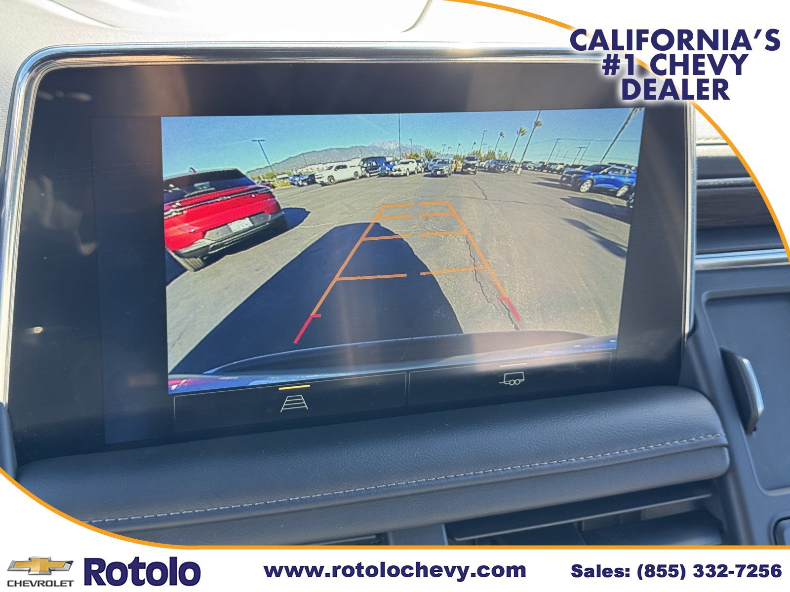 Used 2024 Chevrolet Suburban LT image 24