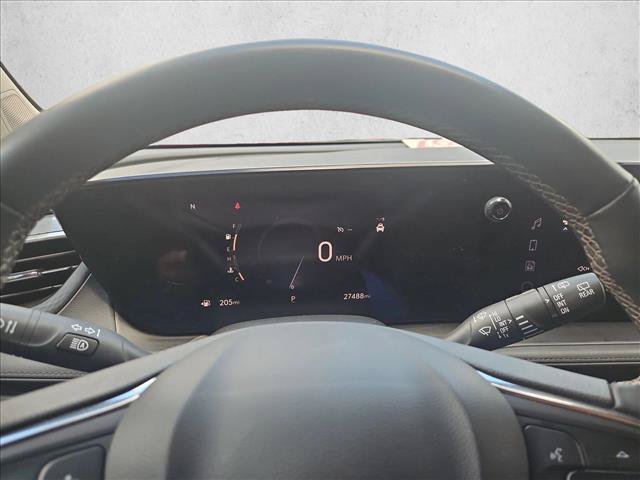 Used 2025 Buick Encore GX Preferred w/ Comfort Package FWD image 7